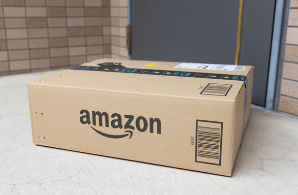 【悲報】Amazon「5:00〜13:00で届く！」→10:25になっても届かないんだが