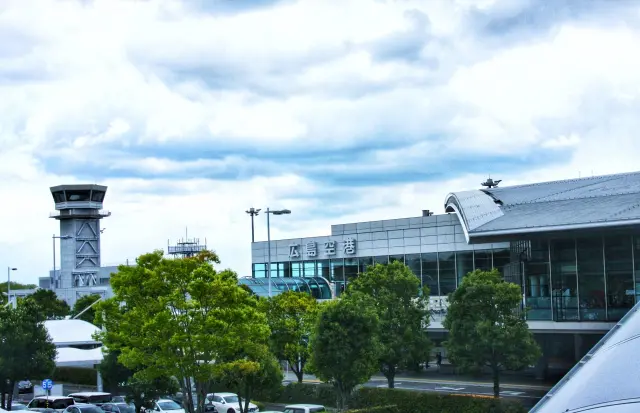 【画像】「広島空港」の位置、どう考えてもおかしいｗｗｗｗｗｗｗ