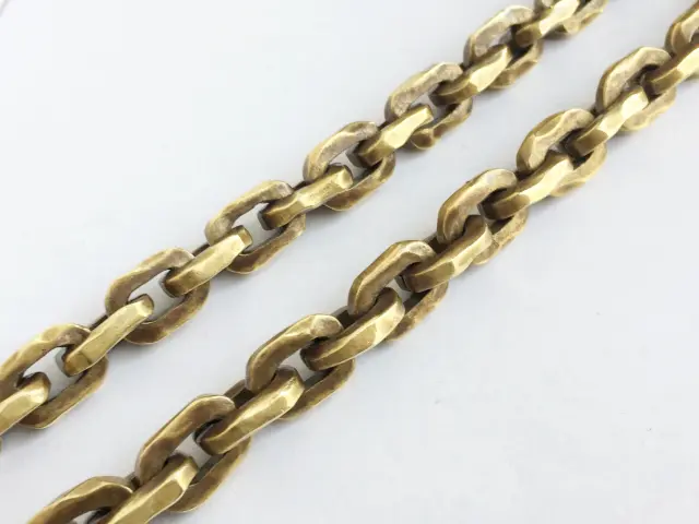 【画像】めちゃかっこいいネックレス買ったけどどう？ｗｗｗｗｗｗｗ