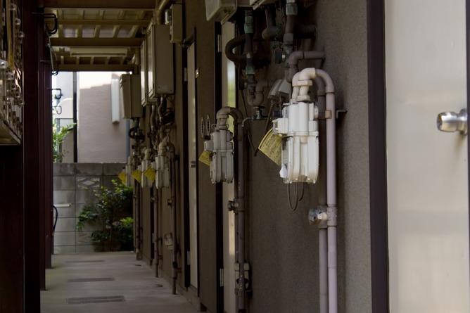 不動産屋が事故物件であった怖い話する