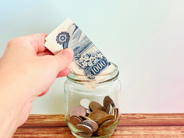 ババア「交通安全協会への献金を…」俺「任意ですよねえ！？」