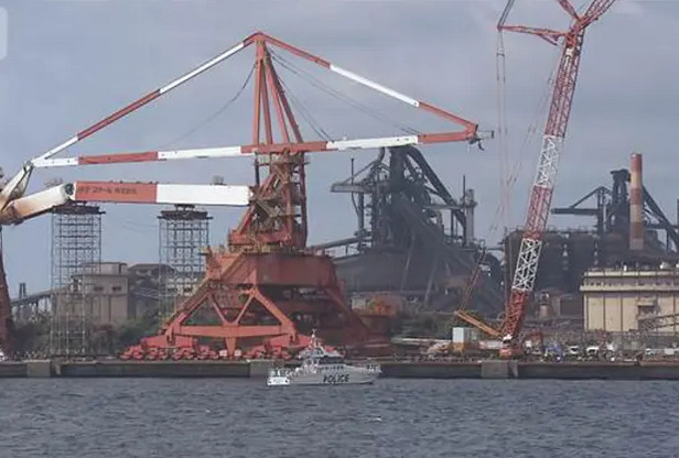 【画像】川崎のクレーン事故、これに500トンは無理でしょ