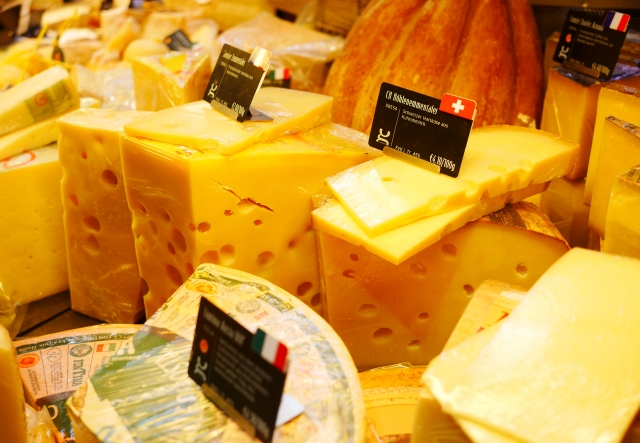 【動画】こういうチーズを提供してまう飲食店ｗｗｗｗｗｗｗｗｗｗ