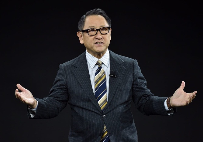 【動画】トヨタ会長「車ってなんだと思う？」女性新入社員「移動手段」他の新入社員「ｷﾞｬﾊﾊｗｗｗ」