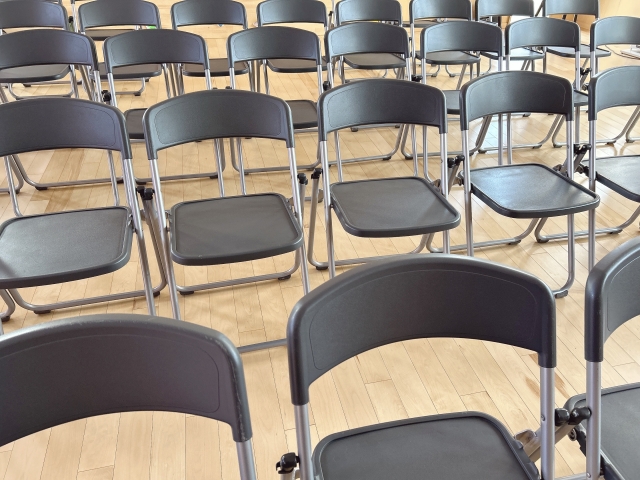 【動画】伊藤忠商事の入社式、ガチで上級国民の世界だった