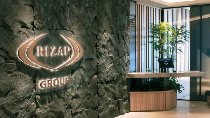 【悲報】ライザップ、正社員５００人が土方に配置転換されるｗｗｗｗｗｗ